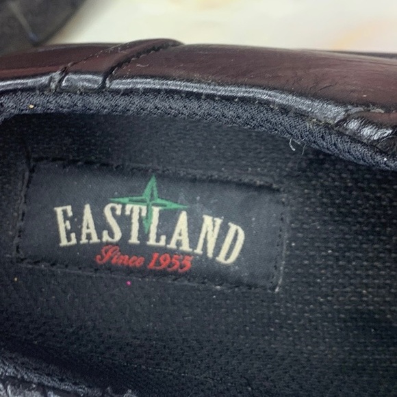 Eastland Black Leather Slip On Tracie Chunky Comfort Clogs - Picture 9 of 10